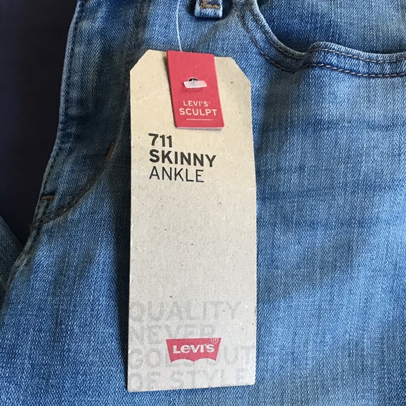 Levi’s Skinny Jeans - Picture 4 of 5